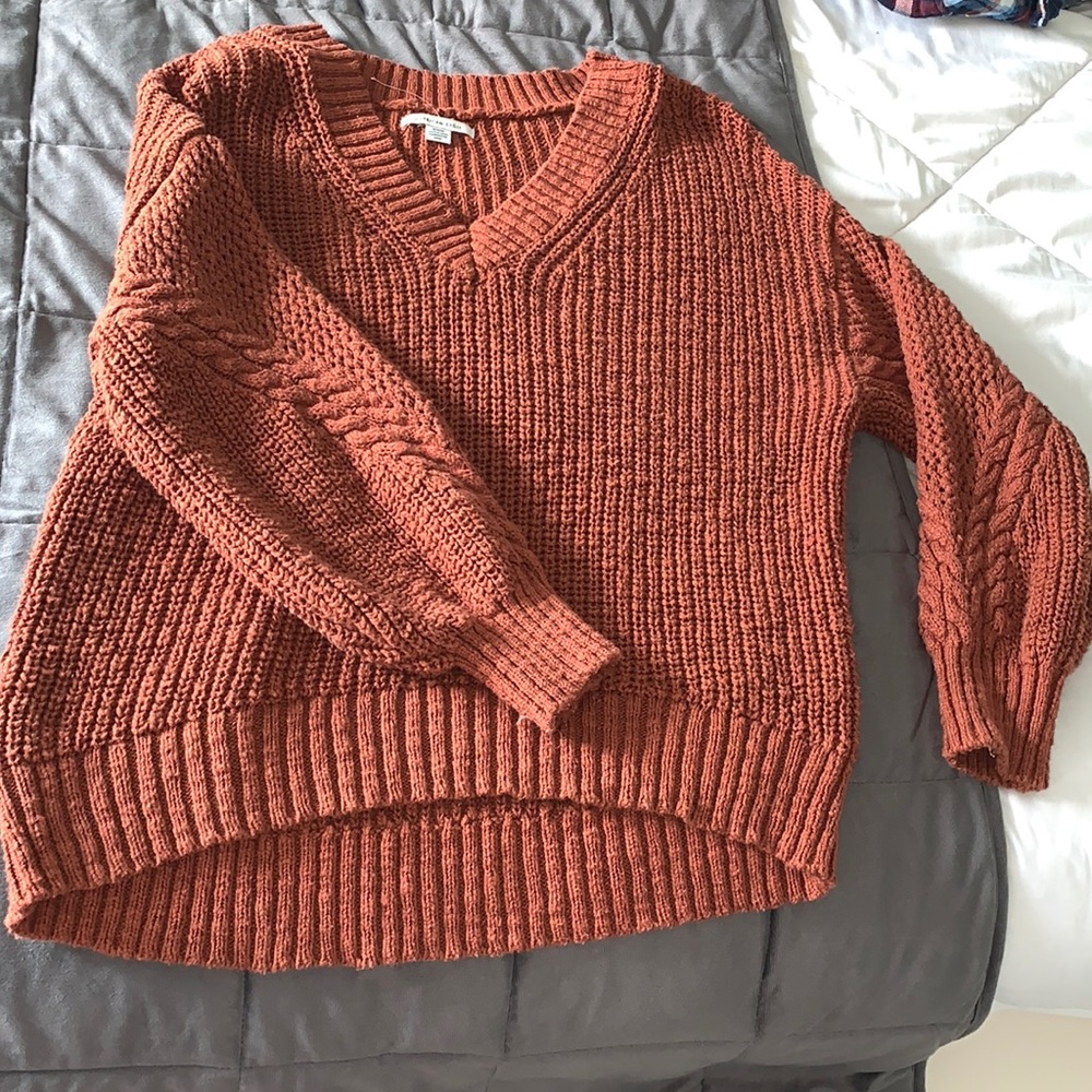 Women’s American Eagle Sweater
